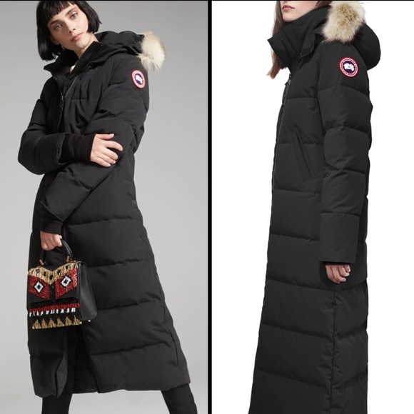 Canada Goose Women's Black Mystique Parka XS
